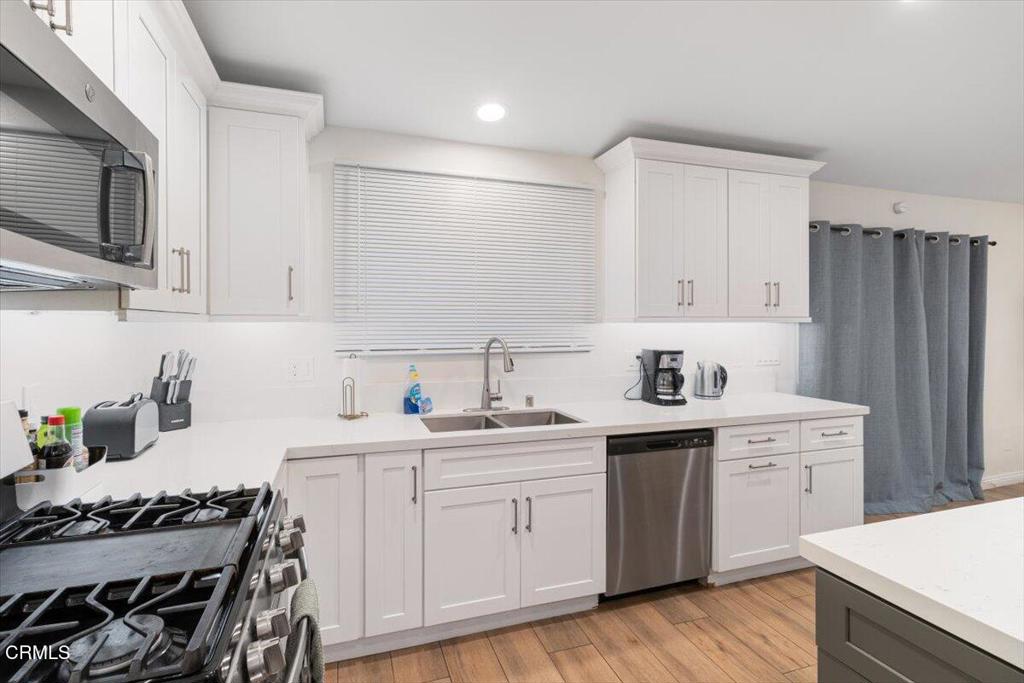 321 E Maple Street E