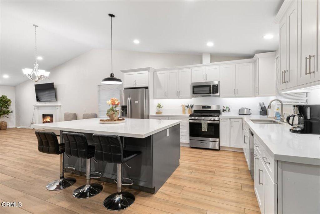 321 E Maple Street E