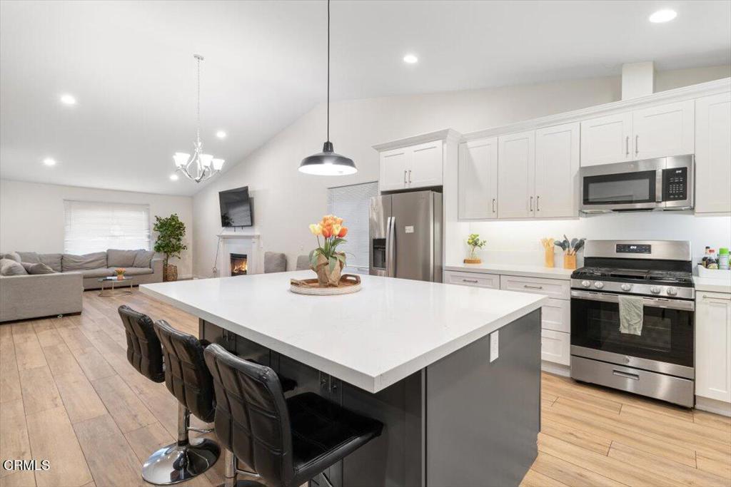 321 E Maple Street E