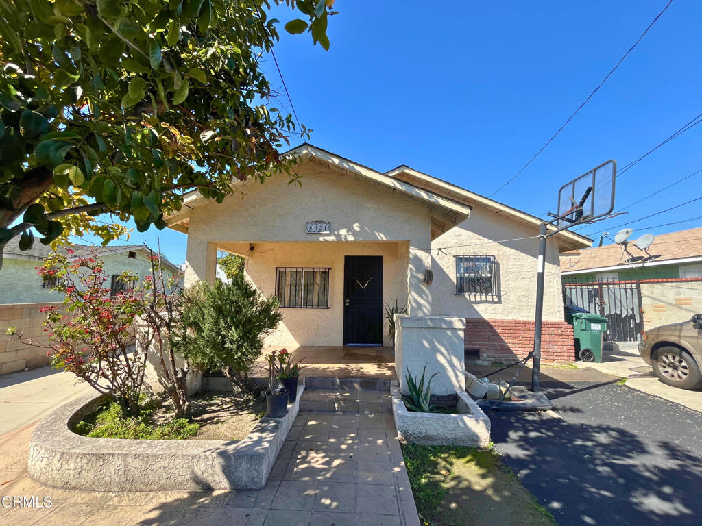 8321 Grape Street