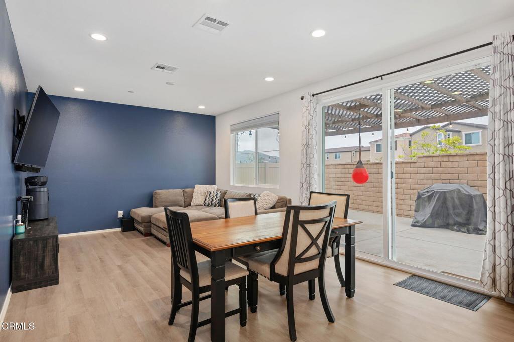 1926 S Pump House Lane