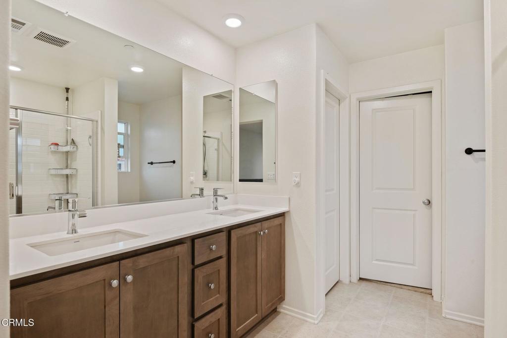 1926 S Pump House Lane