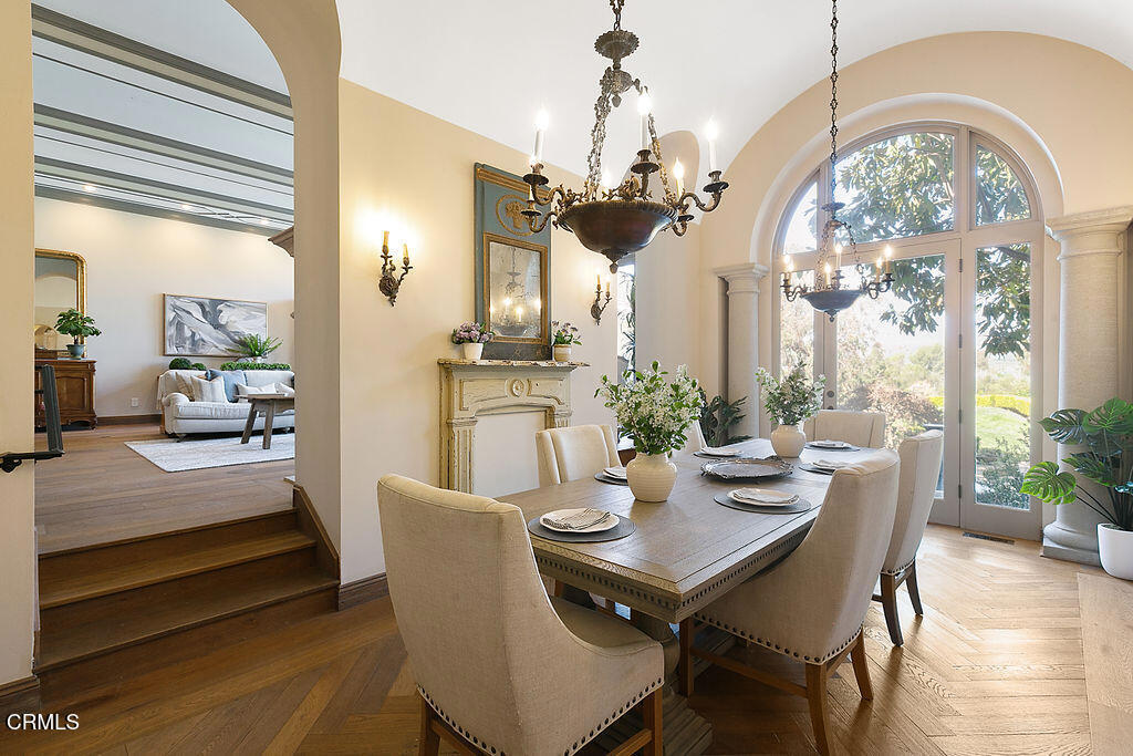3323 Calle De Debesa