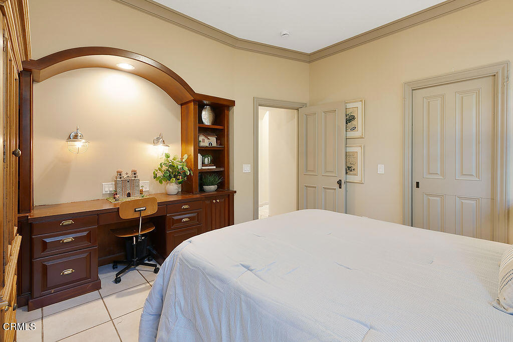 3323 Calle De Debesa