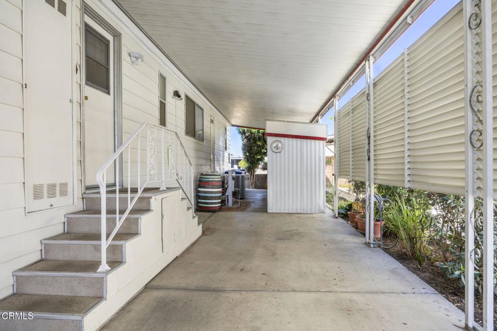 250 E Telegraph Road 83