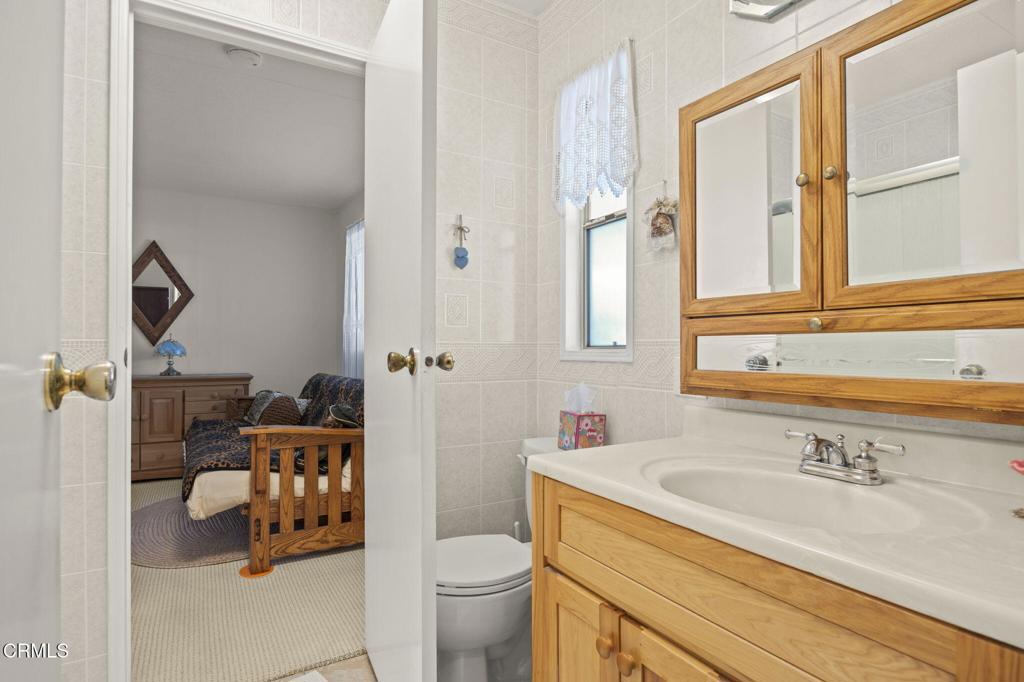 250 E Telegraph Road 83