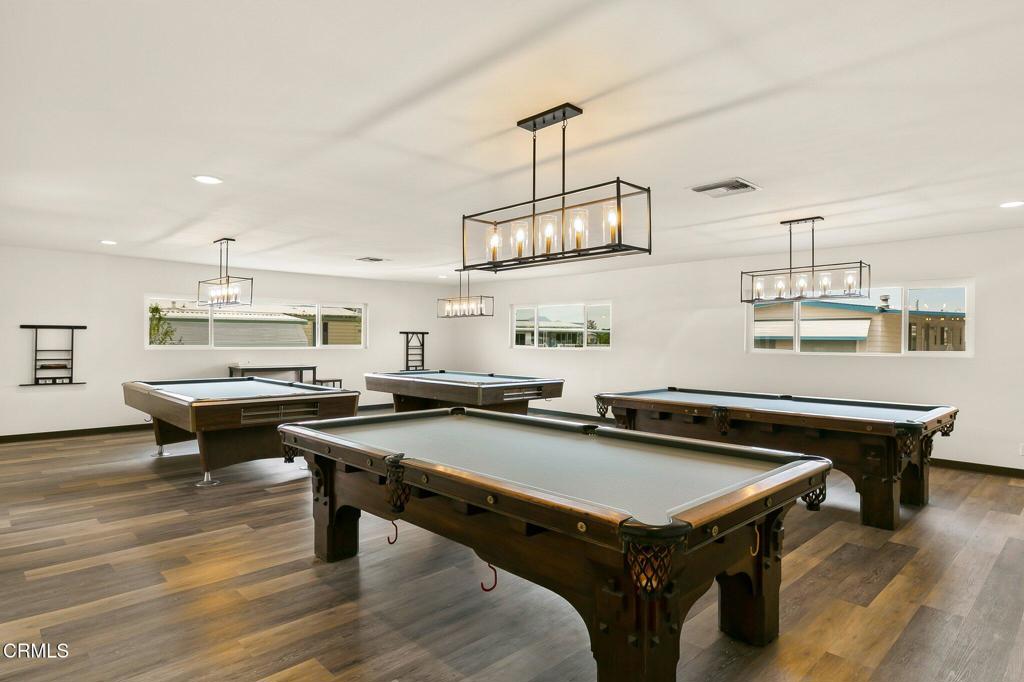 250 E Telegraph Road 83