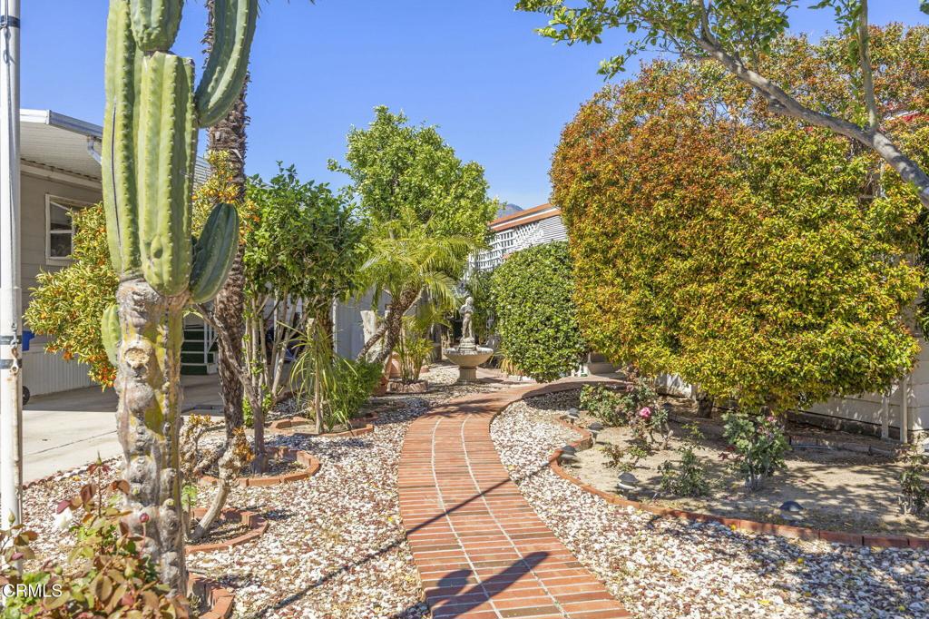 250 E Telegraph Road 83