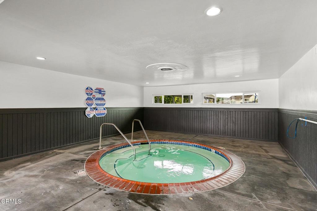 250 E Telegraph Road 83