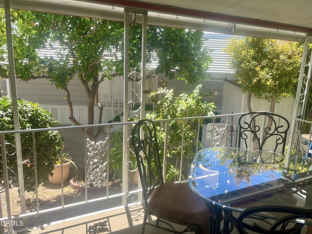 250 E Telegraph Road 83