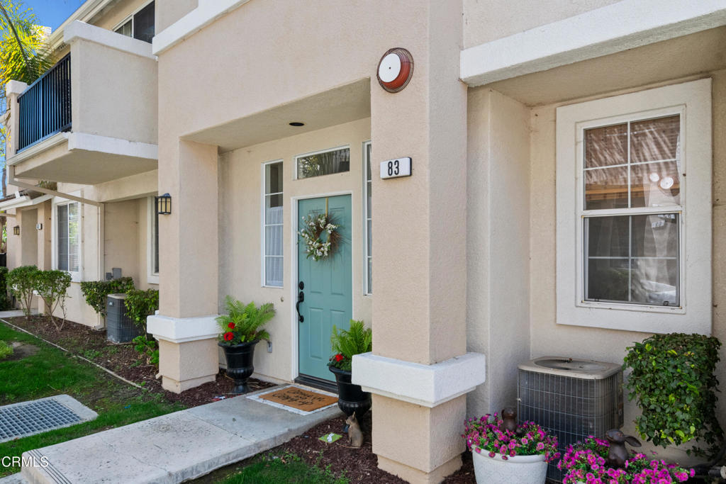 83 W Shoshone Street