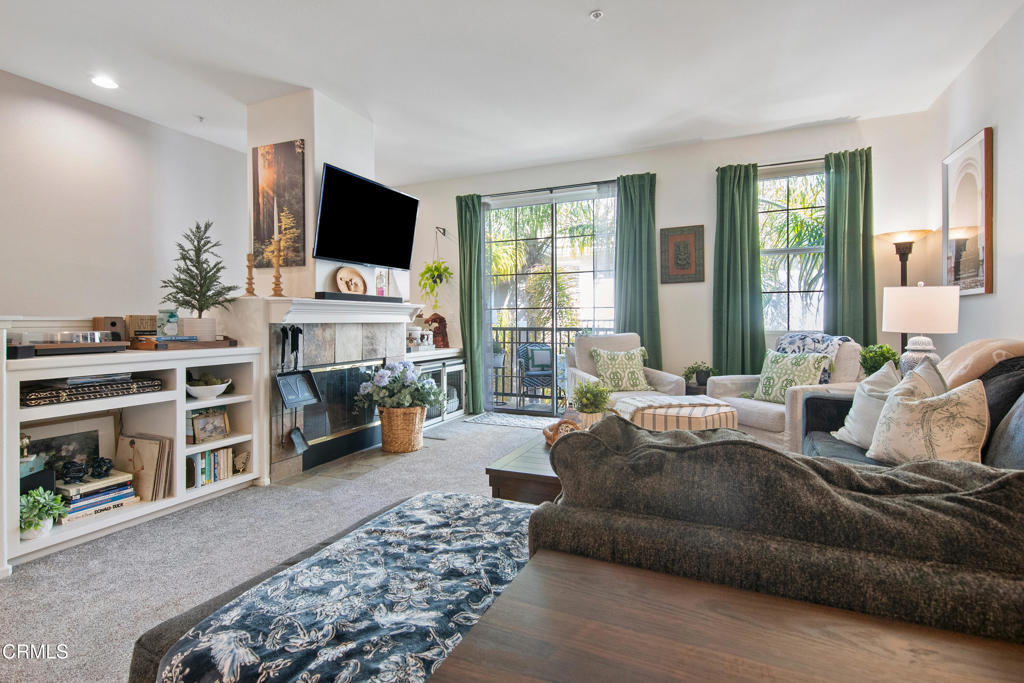 83 W Shoshone Street