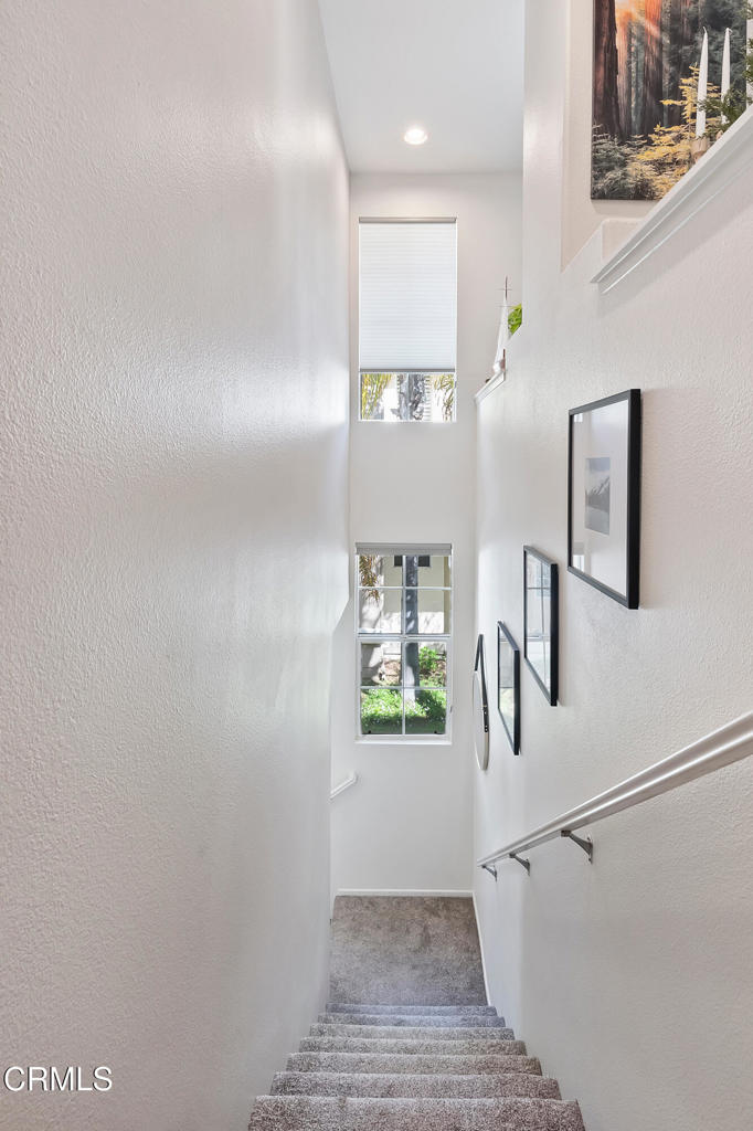 83 W Shoshone Street