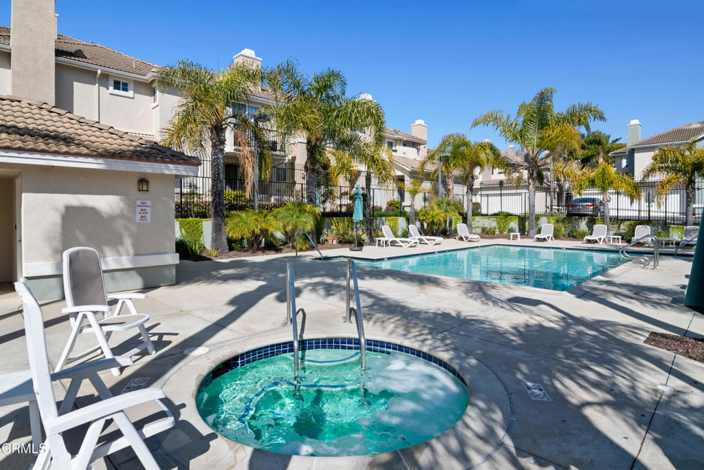 83 W Shoshone Street