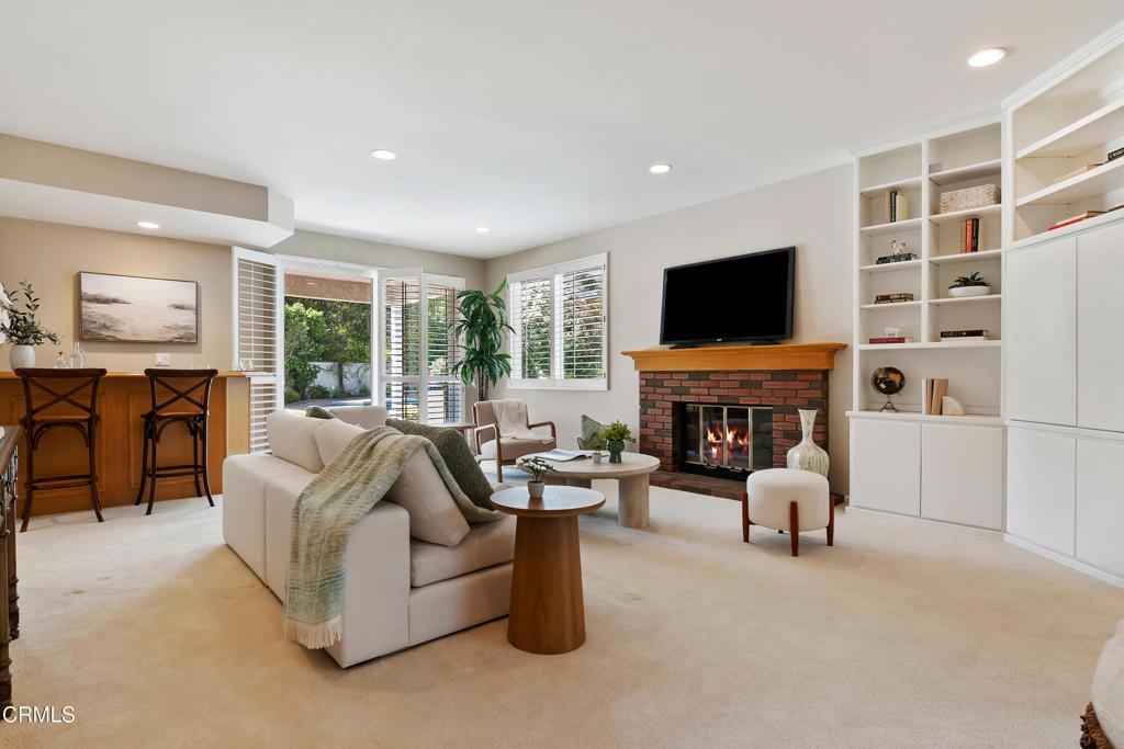 1480 Forest Knoll Drive