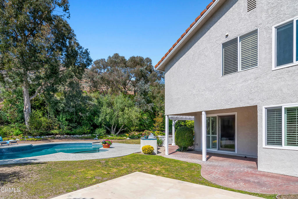 1480 Forest Knoll Drive