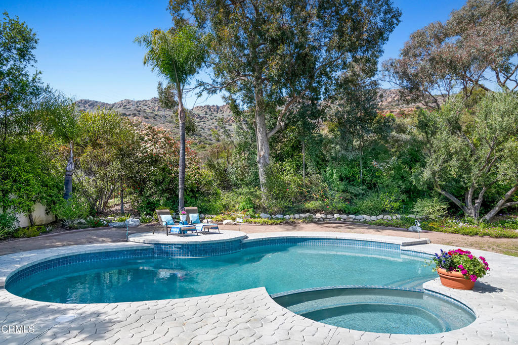 1480 Forest Knoll Drive