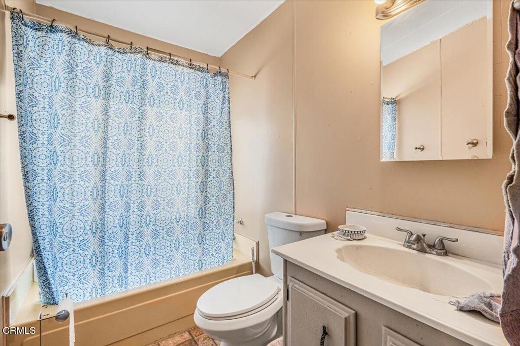 3805 Samuel Drive 183