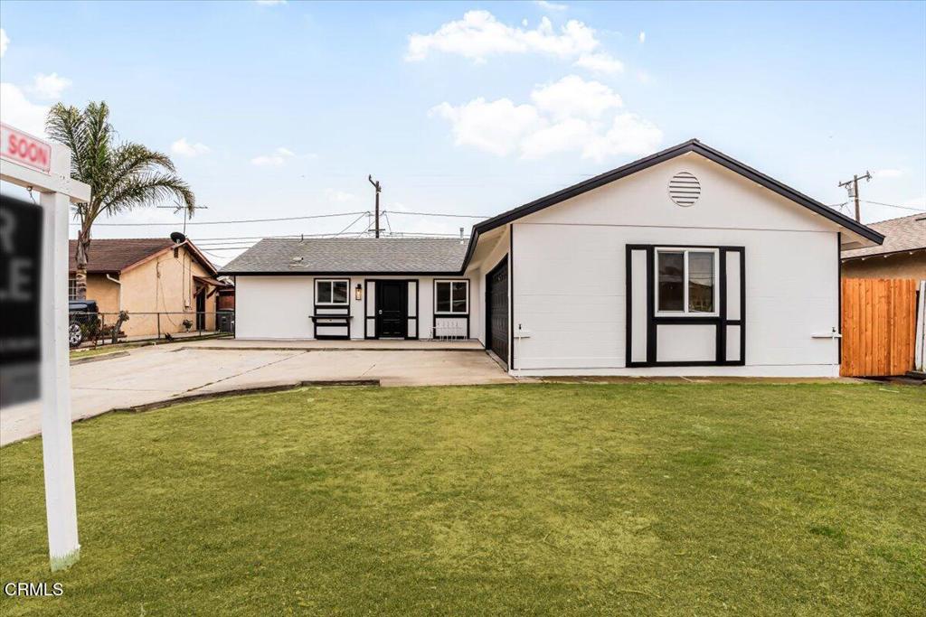 430 La Canada Avenue