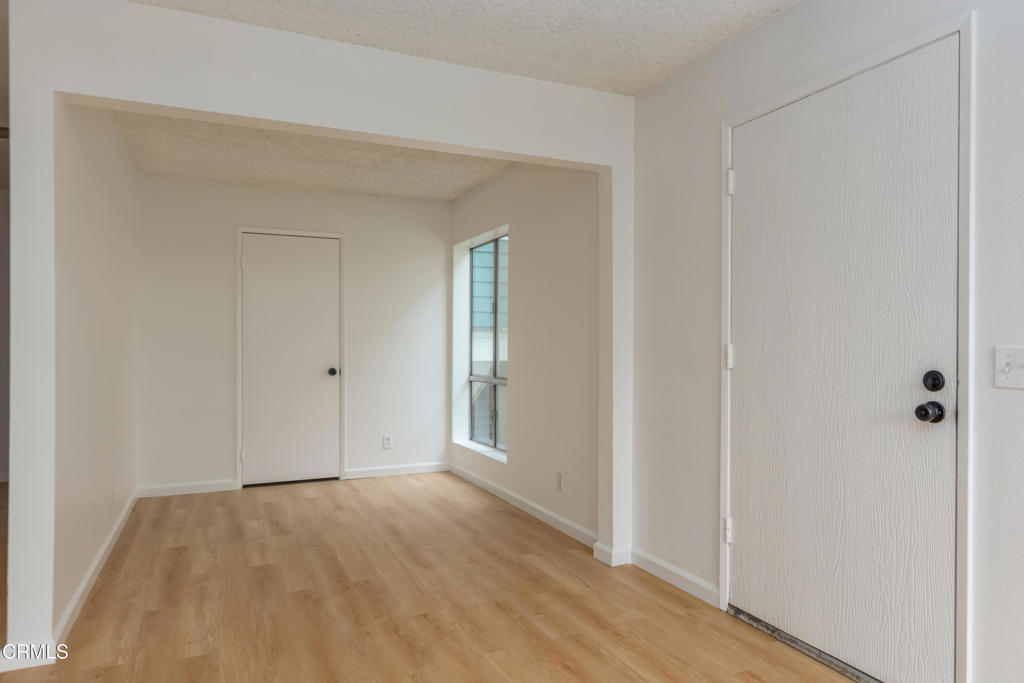 267 S Ventura Road 274