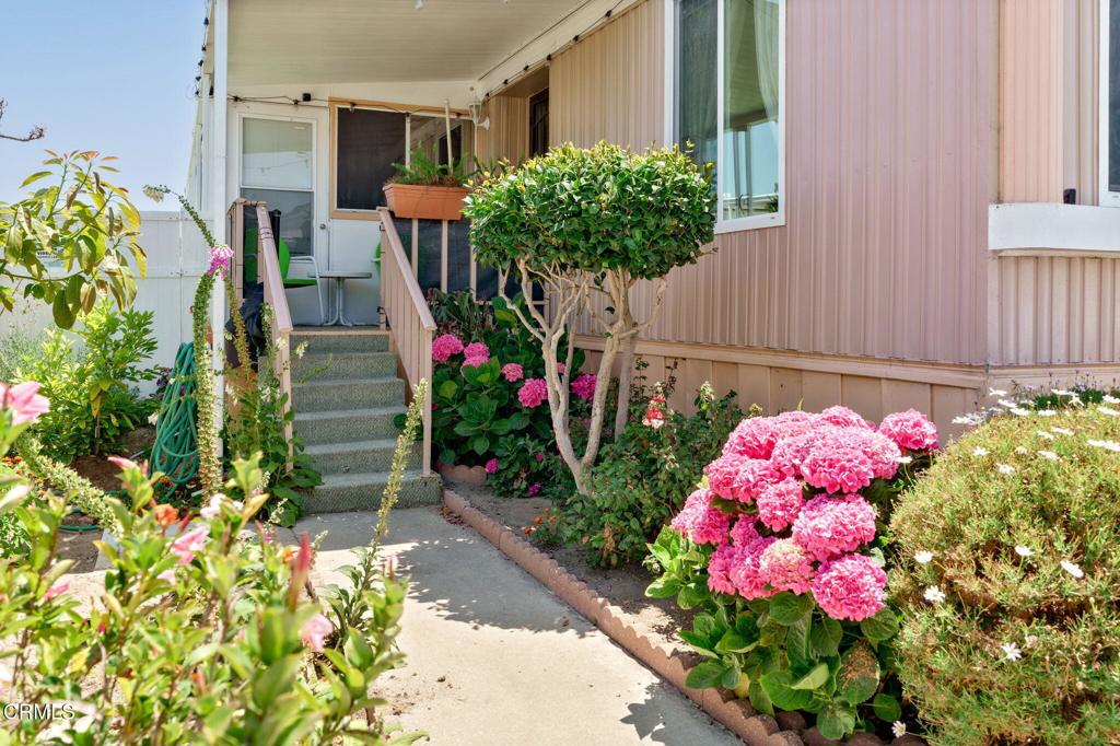 360 Lowell Place 186