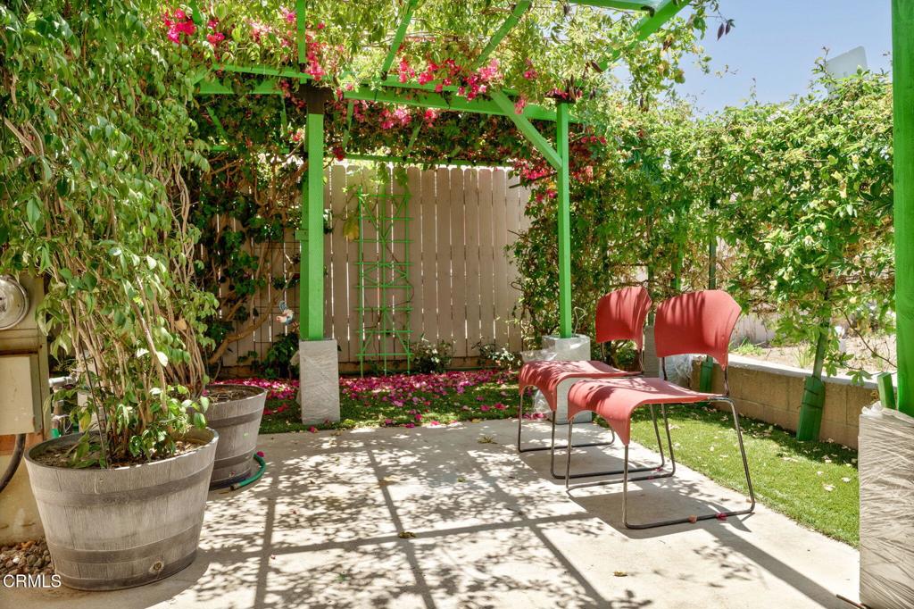 360 Lowell Place 186