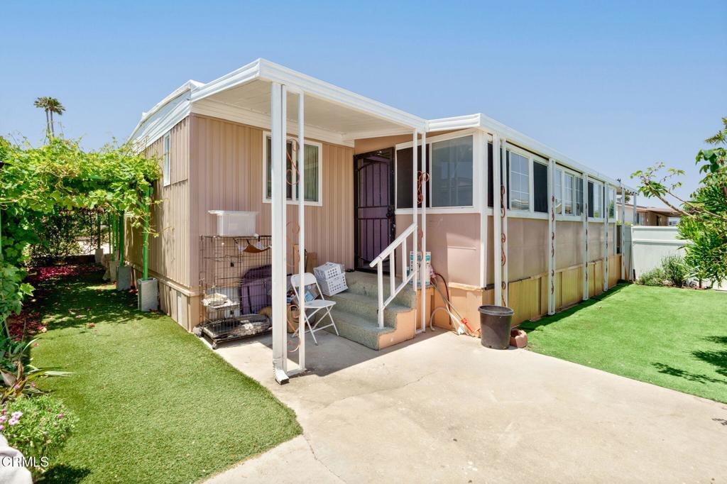 360 Lowell Place 186