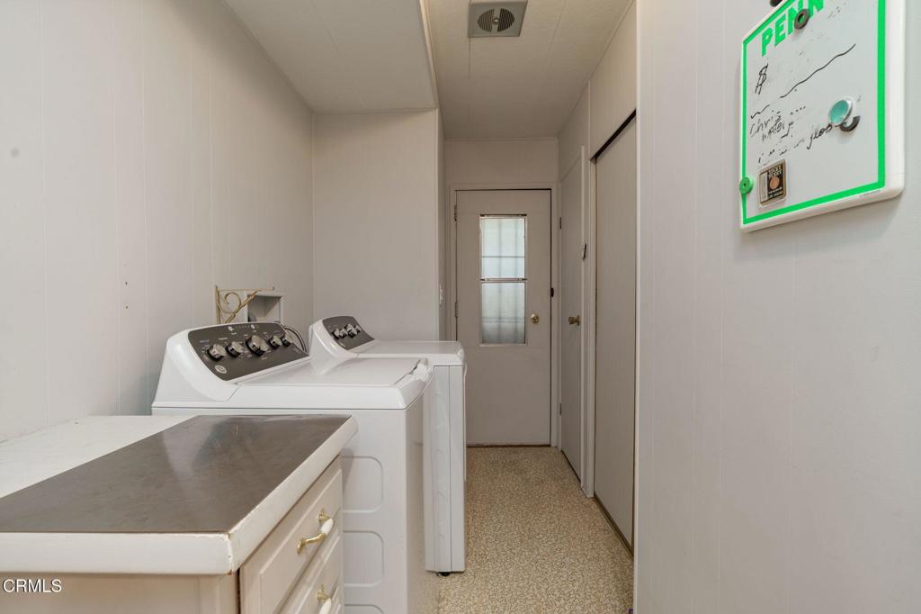 360 Lowell Place 186