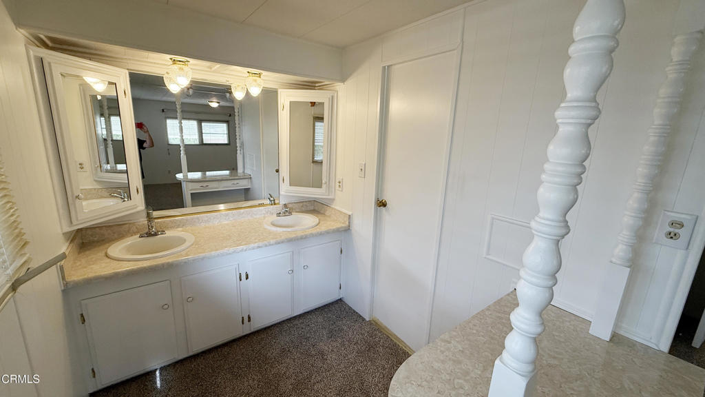 48 Whitman Court 48