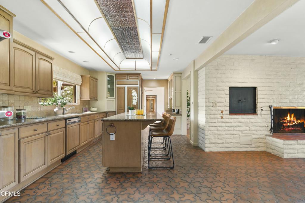 230 Avocado Place