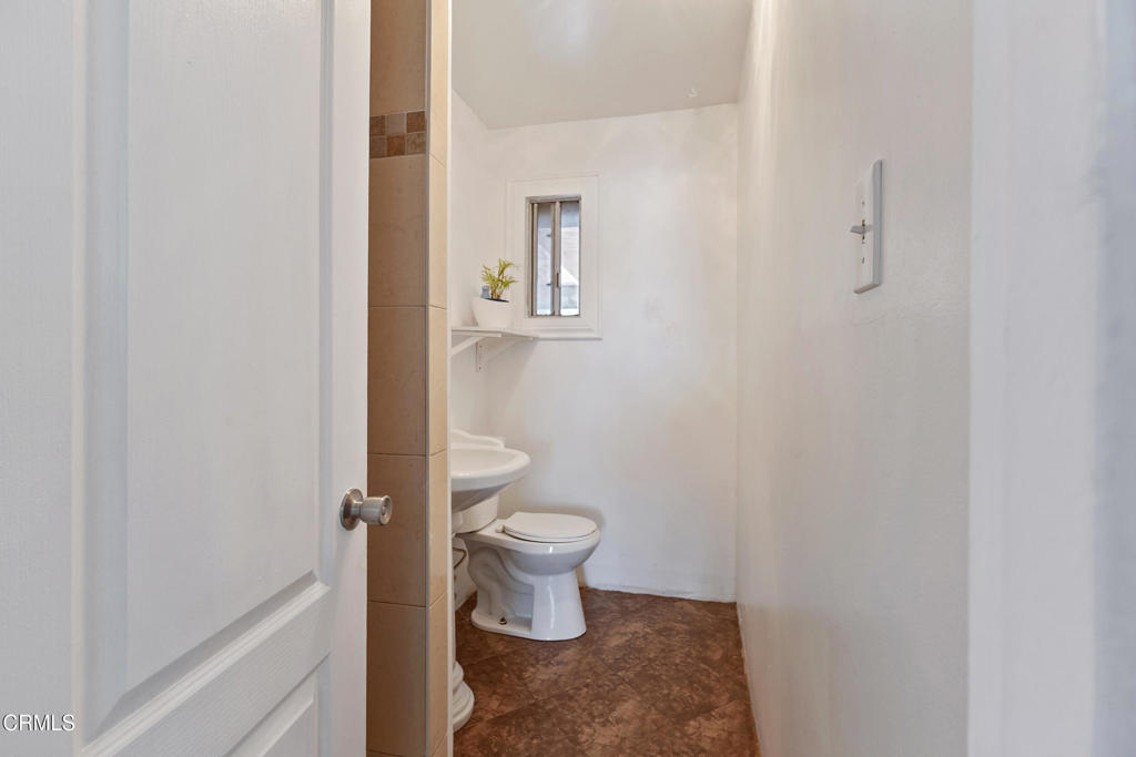 1515 N 6th Place