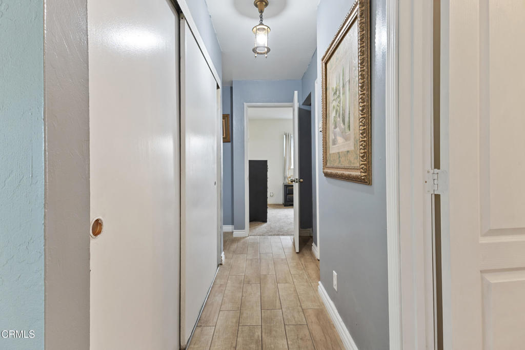 1515 N 6th Place