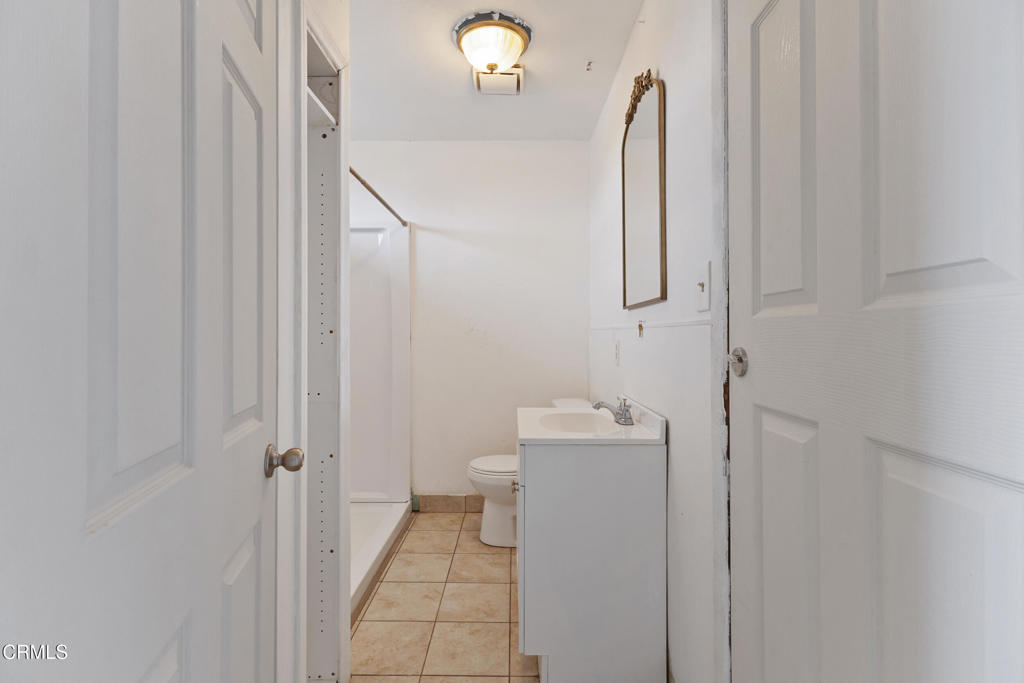 1515 N 6th Place