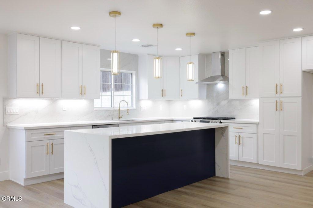 6015 Peppertree Lane