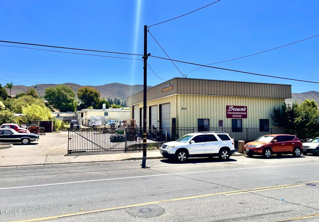 2842 N Ventura Avenue