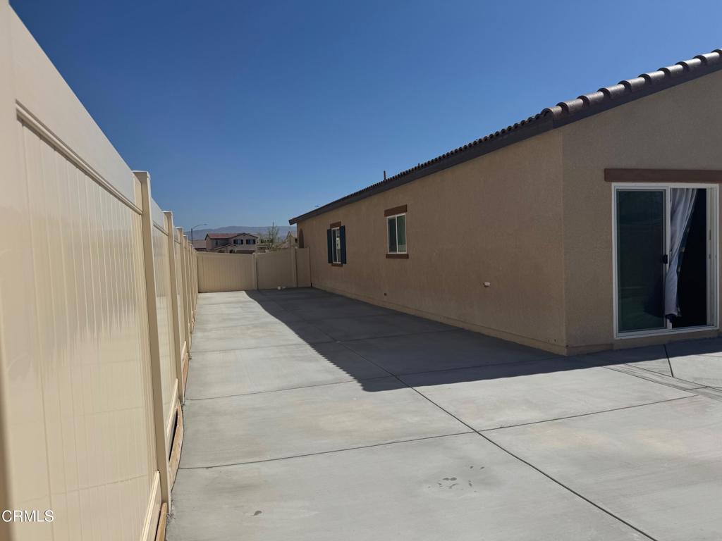 4251 Avenue J-3