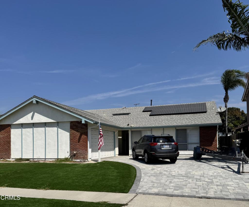 8373 Hollister Street