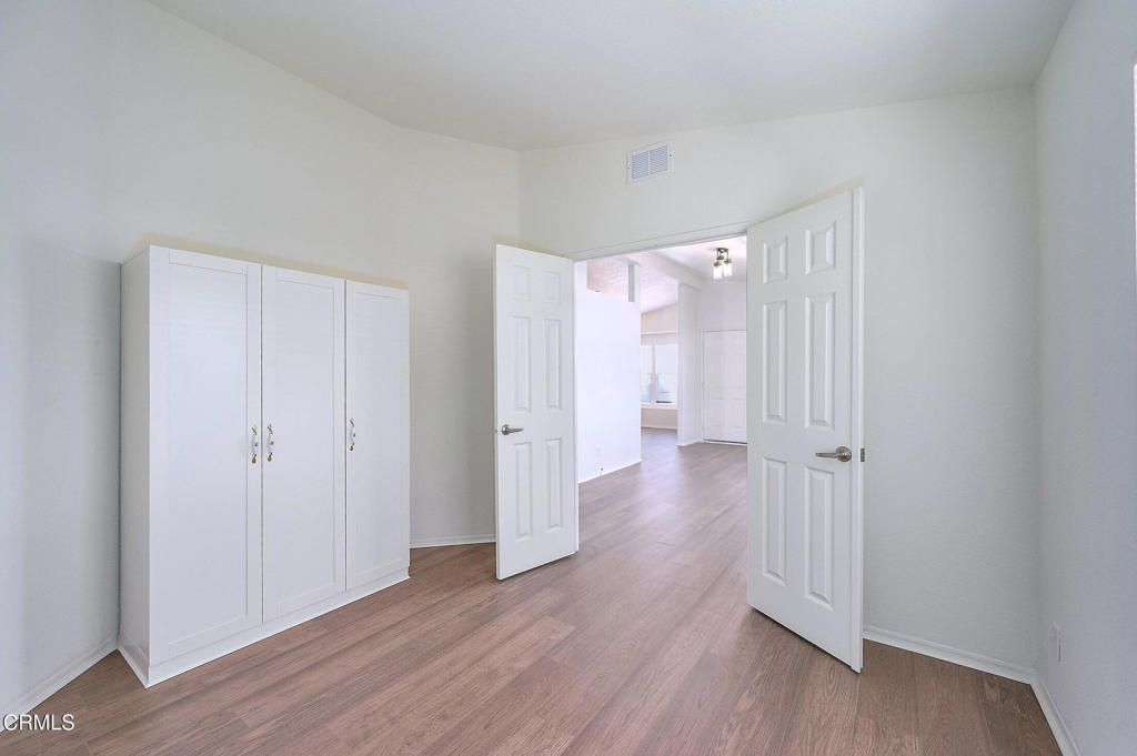 1150 Ventura Boulevard 126