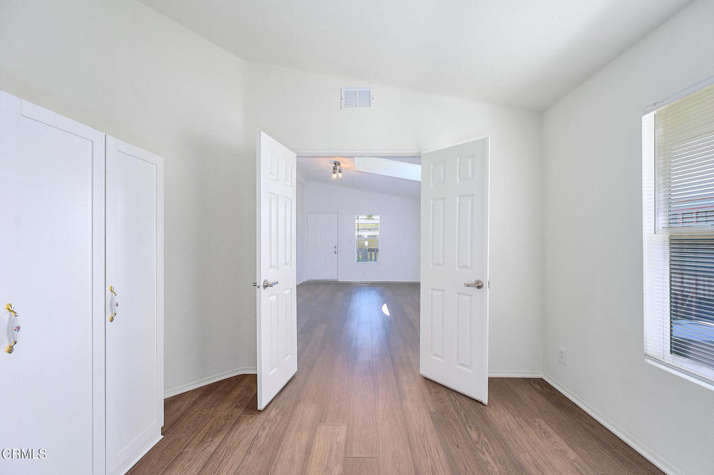 1150 Ventura Boulevard 126