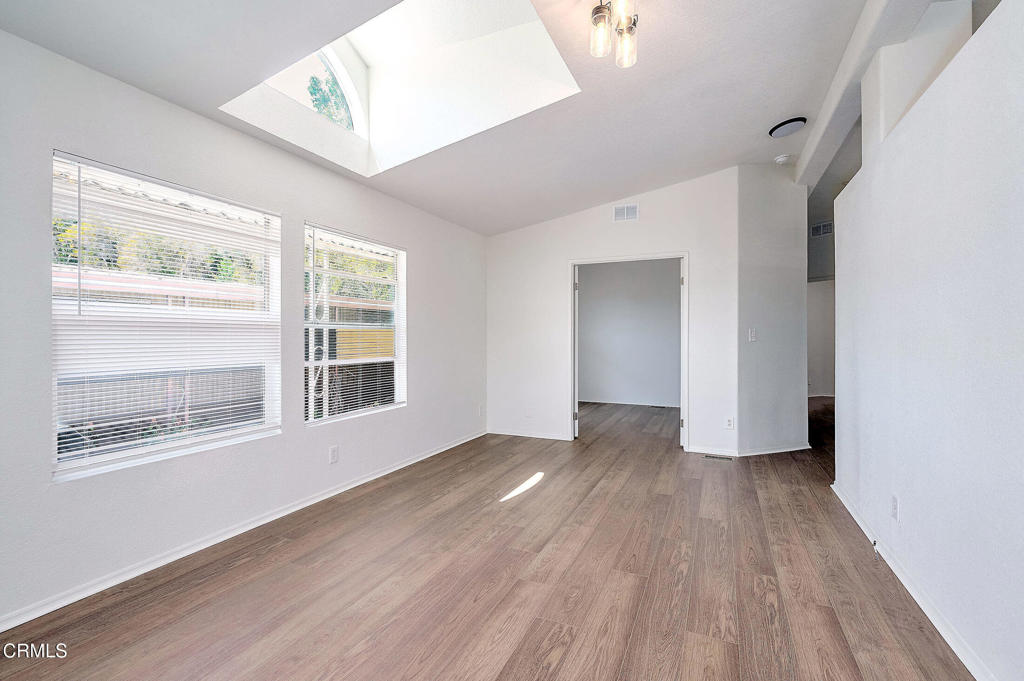 1150 Ventura Boulevard 126