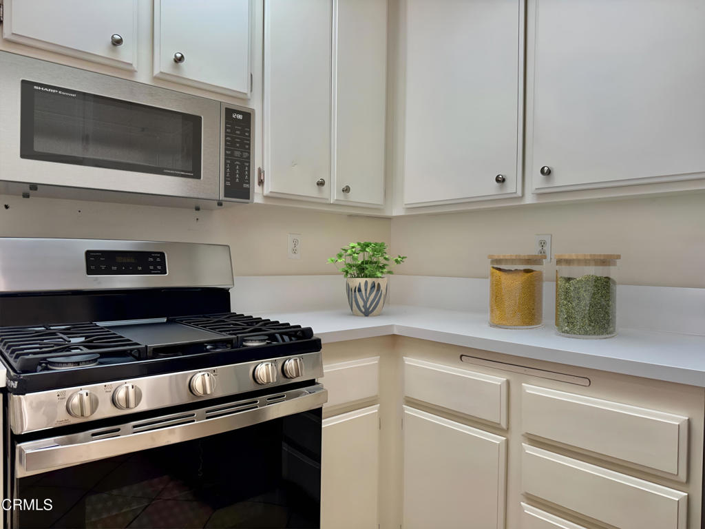 44543 Tarragon Drive