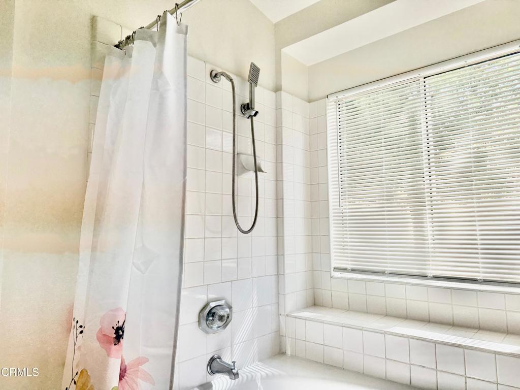 44543 Tarragon Drive