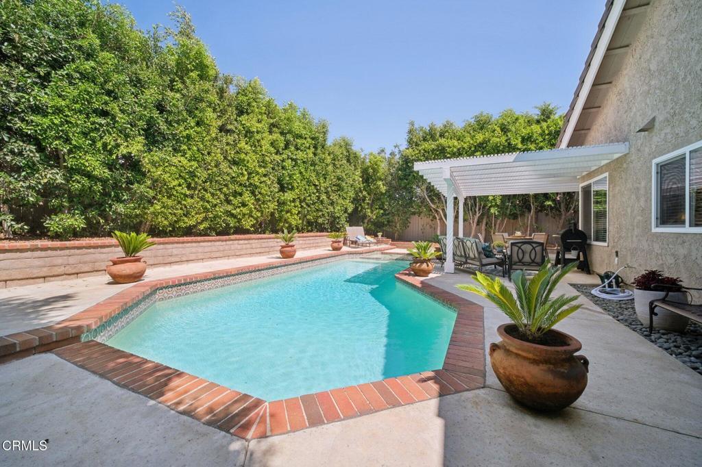 5463 Quailridge Drive