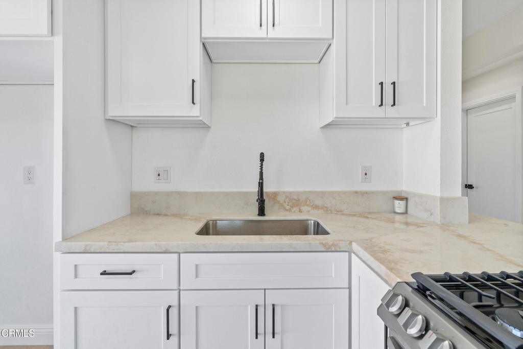 2100 Alexander Street