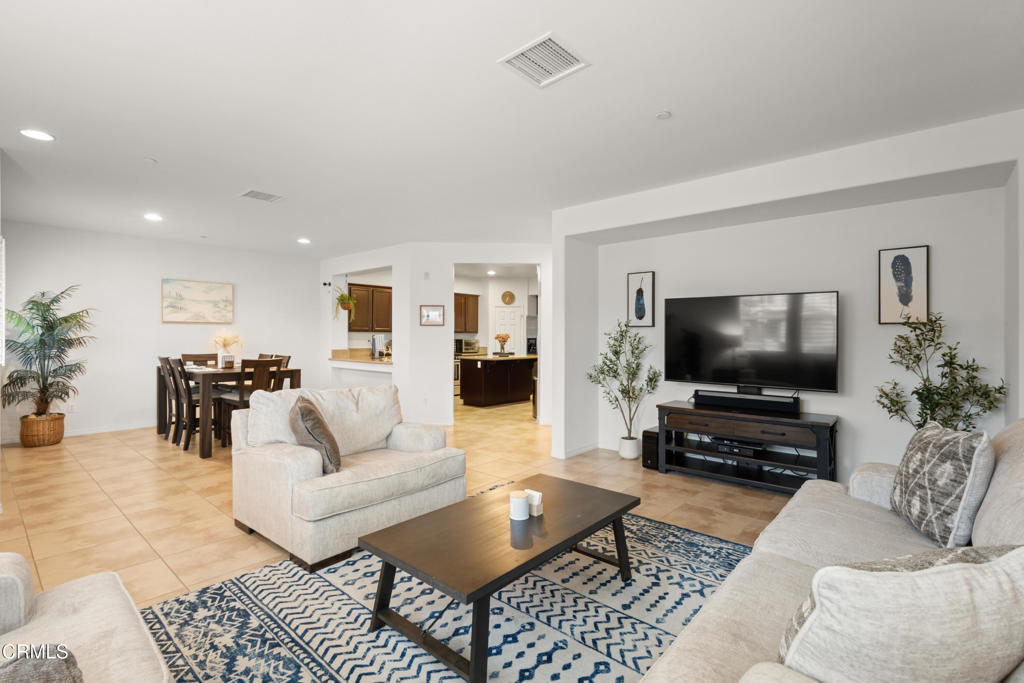 3113 London Lane