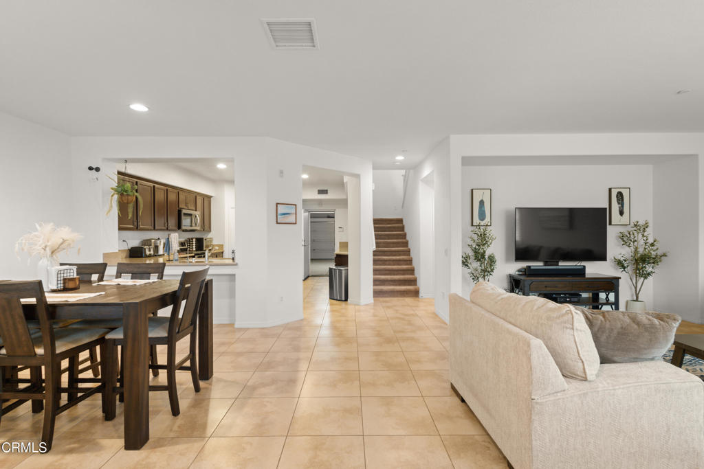 3113 London Lane