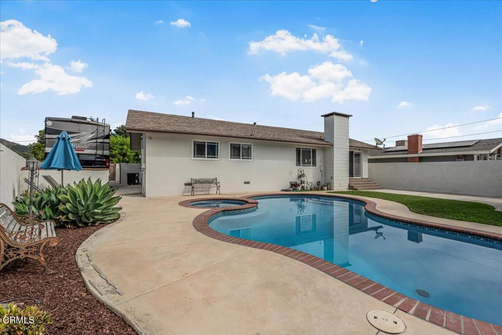 352 Moultrie Place