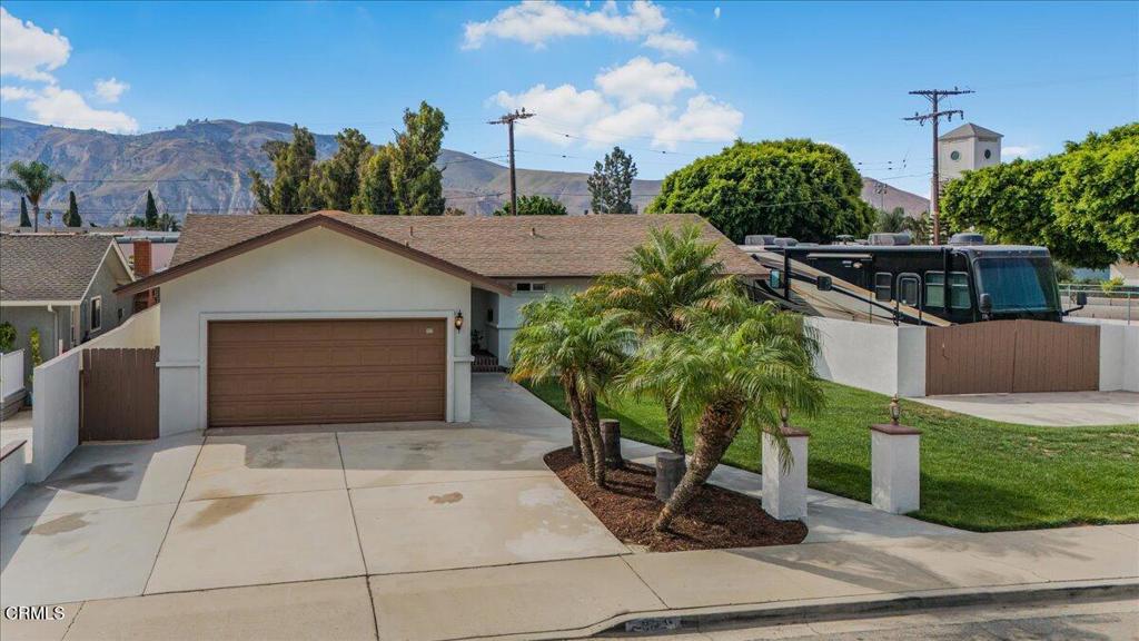 352 Moultrie Place