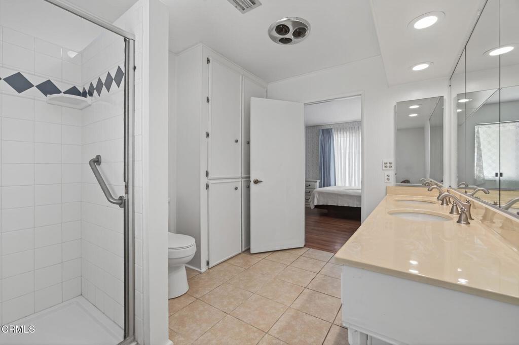 81 Poinsettia Gardens Drive