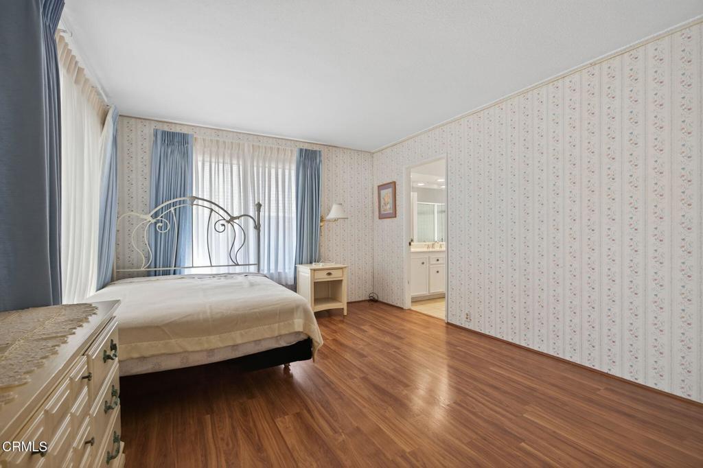 81 Poinsettia Gardens Drive